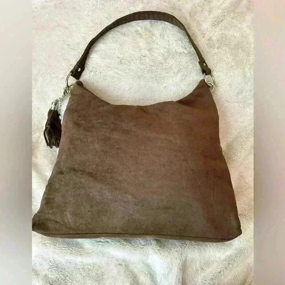 NWOT Bella Russo Faux Suede Slouch Bag 16x12x3.5 - Picture 5 of 9